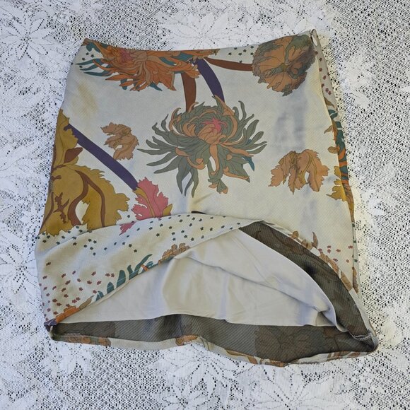 NWOT Nasty Gal Floral Skirt, Size 4 - Picture 5 of 5